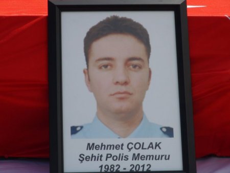 Konyalılar şehit polisi gözyaşlarıyla uğurladı