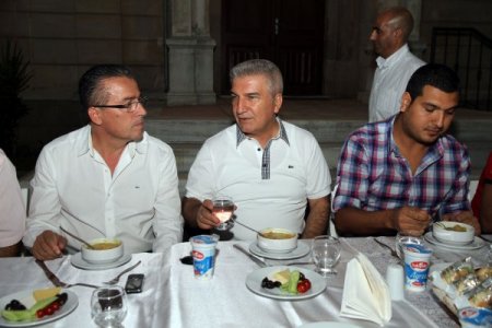 Kordelyalılar Derneği'nden Kilise'de İftar