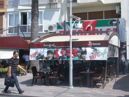 Kordon Esnafının İlginç Eylemine Belediyeden İlginç Uyarı