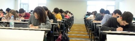 Körfez Dershaneleri'nden 900 öğrenciye aslını aratmayan sınav