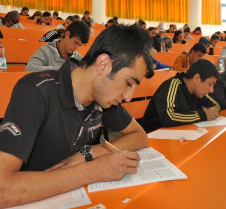 Körfez Dershanesi ile Ufuk Lisesi öğrencileri YGS'nin provasını yaptı