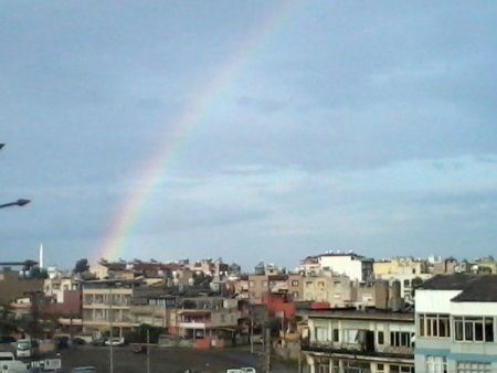 Körfezde oluşan gökkuşağı görenleri büyüledi