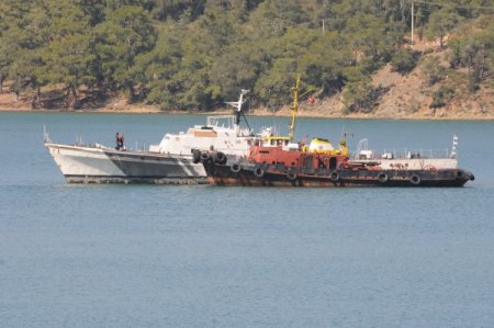 Körfeze Batırılacak Askeri Gemi Fethiye'ye Geldi
