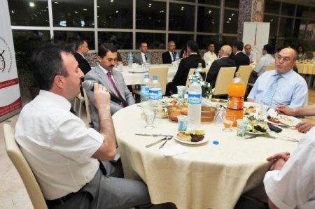 Korkut Ata Üniversitesi İftar Yemeği Verdi