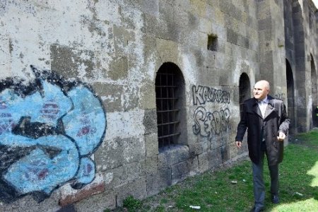 Korkut: İstanbulkapı'yı kültür turizmine kazandıracağız