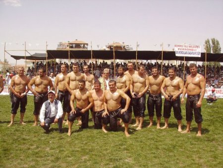 Korkuteli Altın Kiraz Yağlı Pehlivan Güreşleri, 26 Ağustos'ta Yapılacak