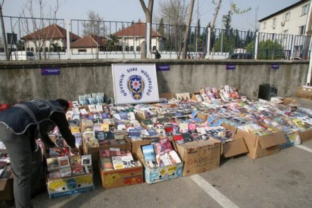 Korsan Kitaplar İçin 1 Milyon Adet Nutuk Bandrolü Almışlar