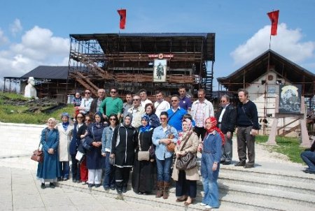 KOSADER’den Kosova ve Makedonya gezisi