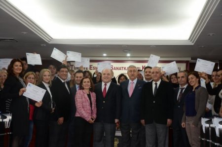 KOSGEB ve TESK'ten genç girişimcilere sertifika