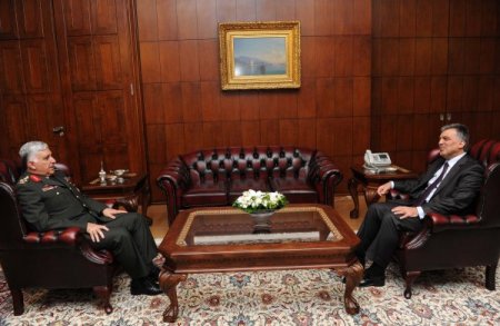 Köşk'teki Üçlü Zirvenin Fotoğrafları Yayınlandı