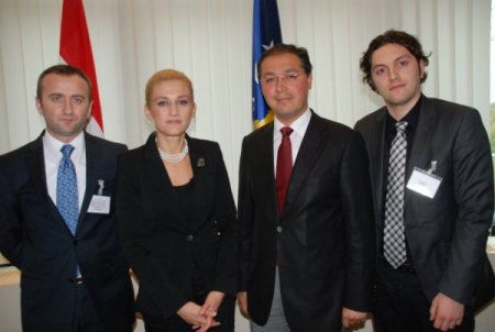 Kosova, Hollanda'dan yatırımcı arayışında