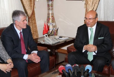 Kosova İçişleri Bakanı Rexhepi’den Türk işadamlarına yatırım çağrısı