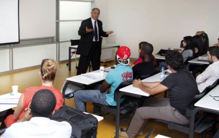 Kosova Milletvekili Mustafa: Türkler Balkanlar'a uzak