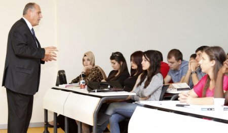 Kosova Milletvekili Mustafa: Türkler Balkanlar'a uzak