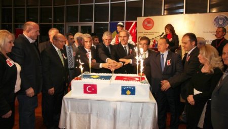 Kosova'nın bağımsızlık yıldönümü Bursa'da kutlandı