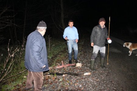 Köy halkı sabaha kadar tüfekle çakal ve kurt nöbeti tuttu