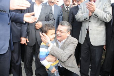 Köylerde parke taşı dönemi başlıyor