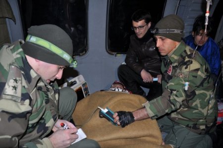 Köylerdeki hastaların imdadına Mehmetçik yetişti