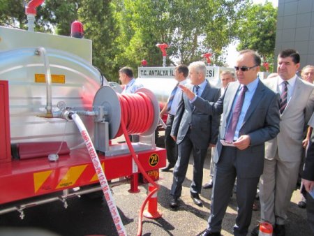 Köylere yangın söndürme tankeri verildi