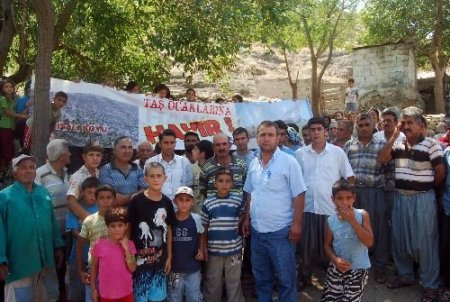 Köylerine Taş Ocağı Kurulmasın Diye Eylem Yaptılar
