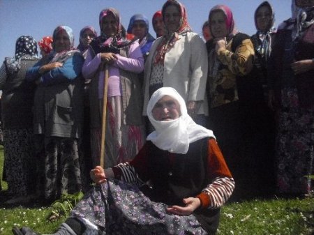 Köylülerin, çimento fabrikasına karşı mücadelesi devam ediyor