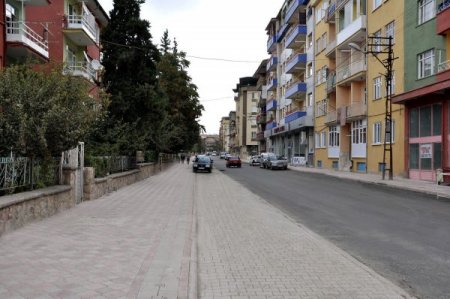 Koyunoğlu Caddesi yenileniyor