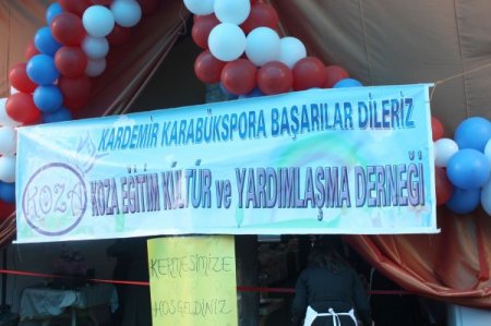 Koza Eğitim Kültür Ve Yardımlaşma Derneği'nden Öğrenciler İçin Kermes