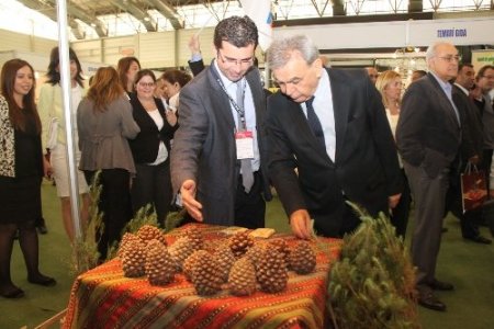 Kozak ürünleri fuarda ilgi odağı oldu
