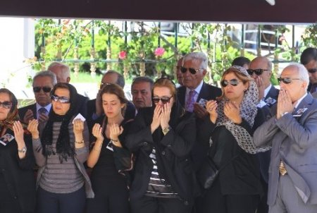 Kozakçıoğlu son yolculuğuna uğurlandı