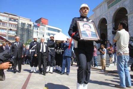 Kozakçıoğlu son yolculuğuna uğurlandı