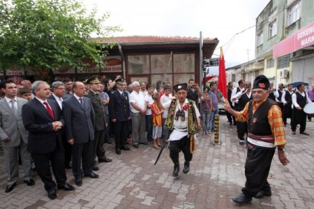 Kozan, Kurtuluş Bayramına Hazır