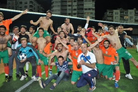 Kozan Belediye Spor Bal Ligi’nde