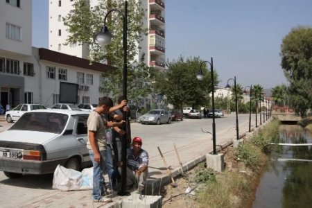 Kozan Belediyesi Altyapı Çalışmalarını Yoğunlaştırdı