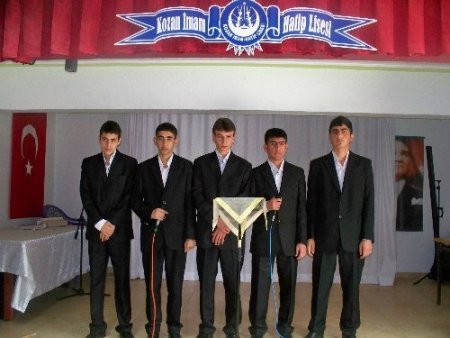 Kozan İmam Hatip Lisesi'nden Kutlu Doğum etkinliği