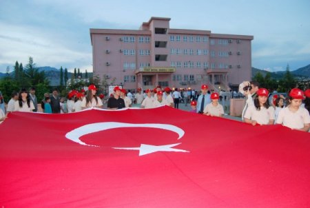 Kozan’da 19 Mayıs Gençlik Yürüyüşü Düzenlendi