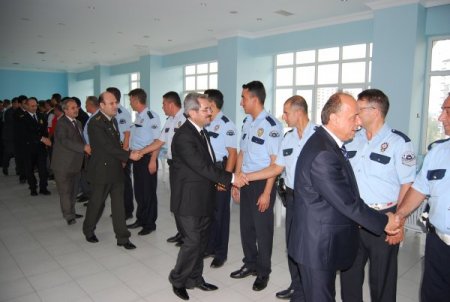 Kozan’da bayramlaşma töreni