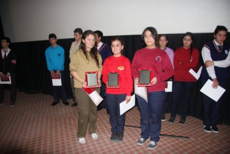 Kozan’da Güzel Şiir Okuma Yarışması Düzenlendi