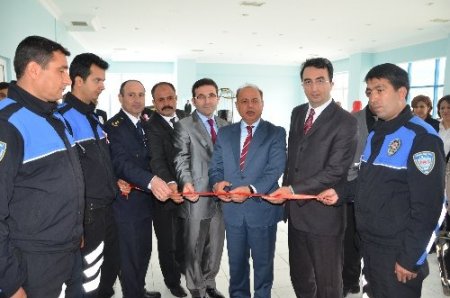 Kozan’da polisler için kondisyon ve spor merkezi açıldı