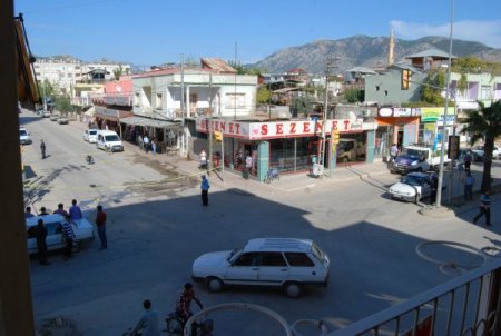 Kozan’da silahlı çatışma: 2 yaralı