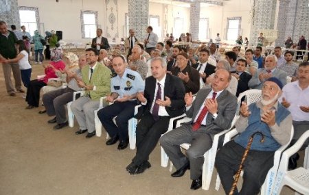 Kozan'da yapımı devam eden 5 bin kişilik cami yararına kermes