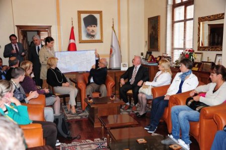 Krasnodarlı misafirler Başkan Yusuf Ziya Yılmaz’ı ziyaret etti