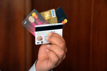 Kredi kartları huzursuzluğu artırıyor