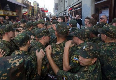 Kremlin Karşıtı Gösteriye Polis Müdahale Etti: 30'dan Fazla Göz Altı Var