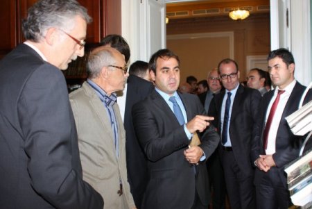 Kremlin Sarayı yanında 'Türkiye Kütüphanesi' açıldı