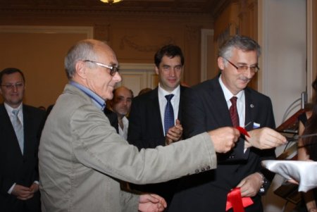 Kremlin Sarayı yanında 'Türkiye Kütüphanesi' açıldı