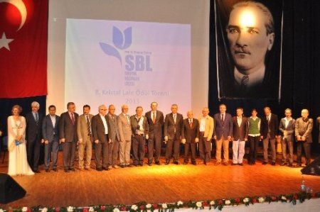 Kristal Lale Ödülleri sahiplerini buldu