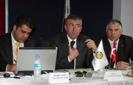 Krizin Faturası Erdemir'e Kesildi