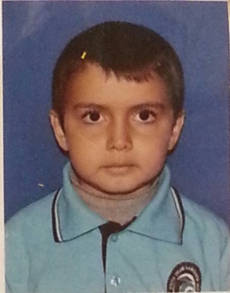 Küçük Kadir gözyaşlarıyla uğurlandı