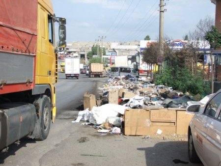 Küçük sanayiinin çöp sorununu Gebze Belediyesi çözdü