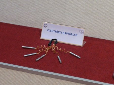 Küçükçekmece'de Bulunan Patlayıcılar Emniyette Sergilendi